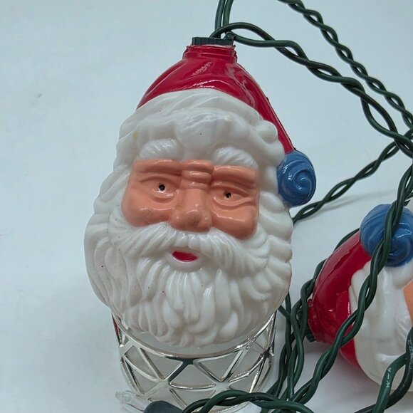 Vintage Santa Claus String Lights 8 Heads Christmas Decoration Blow Mold - Picture 2 of 6